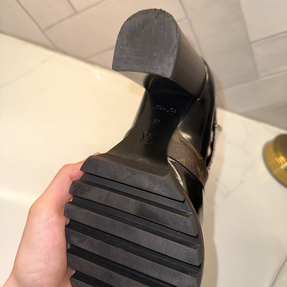 Louis Vuitton Star Trail Boots - Picture 7 of 9